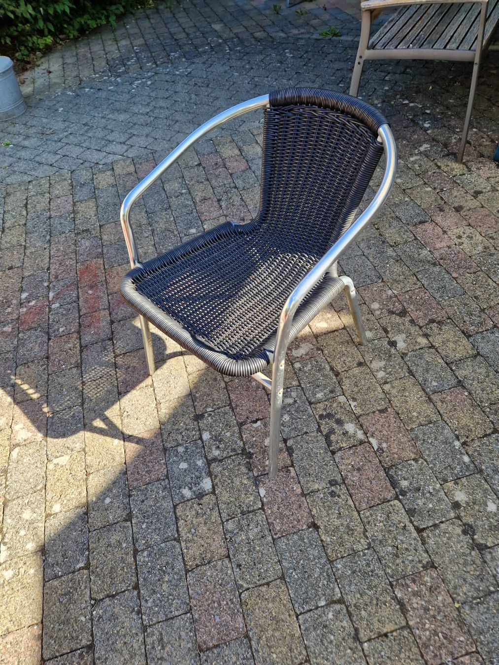 Sedie: 4 Designer Bistro Gartenstühle aus Alu  – Usato da Dietlikon venduto da anbe64