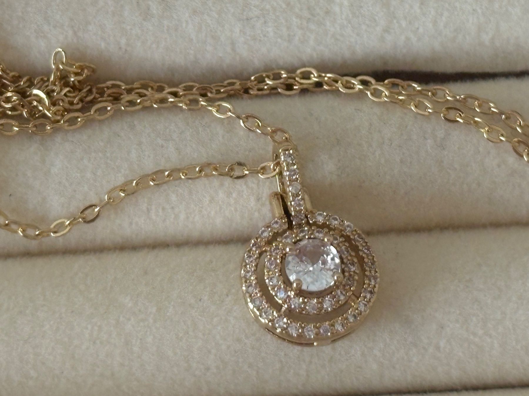 Catenine: Luxus Elegante Kette Farbe : Gold – Usato da Biel-Bienne venduto da Roserosse13 5