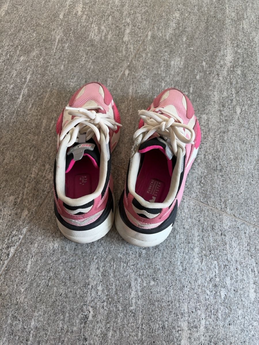 Puma Damenschuhe: Sneakers Puma - 38  – Gebraucht aus Davesco-Soragno von Chichijango 2