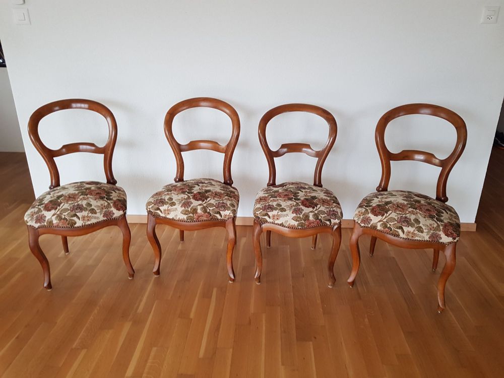 Chaise Louis Philippe avec assise velours vert
