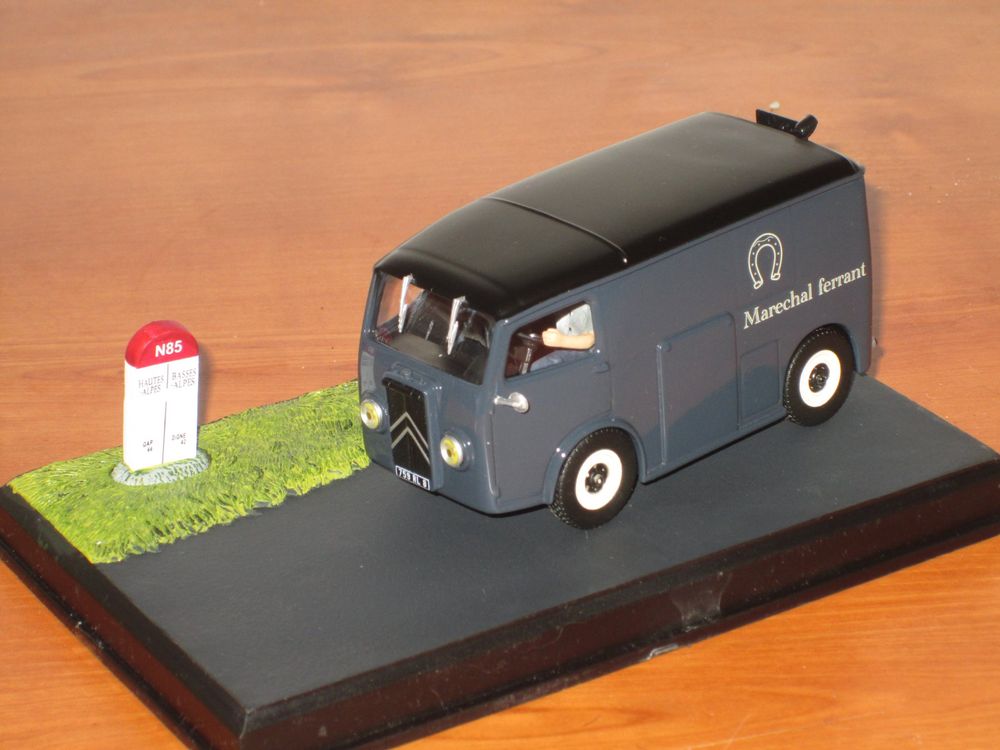 Modèle Réduit 1/43 Citroën Tub Primisteres - Camionnette Publicitaire Vintage, Marque IXO/ALTAYA, Par Jumajo (réf. PFR42)