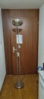Stehlampe Metall mit Leselicht silber guter Zustand