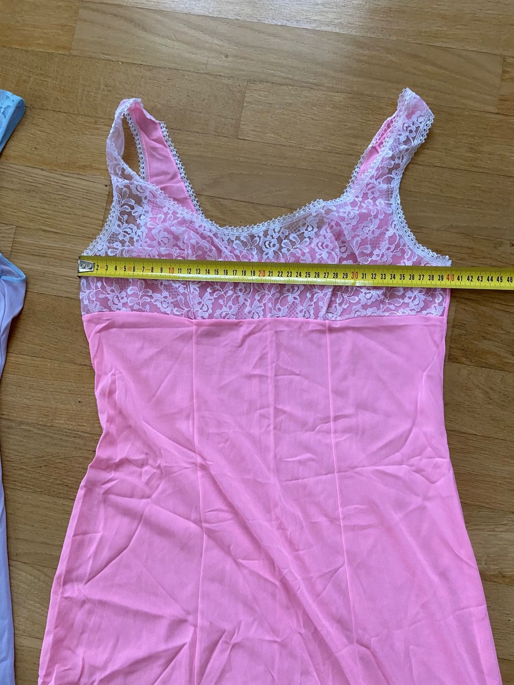 Triumph Negligees & Pigiami: MARKEN NEGLIGEE GRÖSSE M -L – Nuovo (secondo la descrizione) da Zürich venduto da schneeflocke303 4
