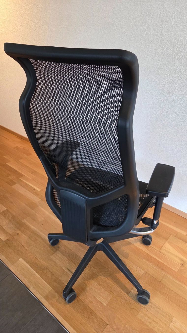 Stühle: Office chair – Gebraucht aus Glattbrugg von non_tdp9 5