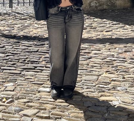 DARK GREY WIDE-LEG JEANS