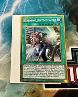 Yu-Gi-Oh! / Kozmo-Lichtschwert / PGL3-DE033 / Gold Rare