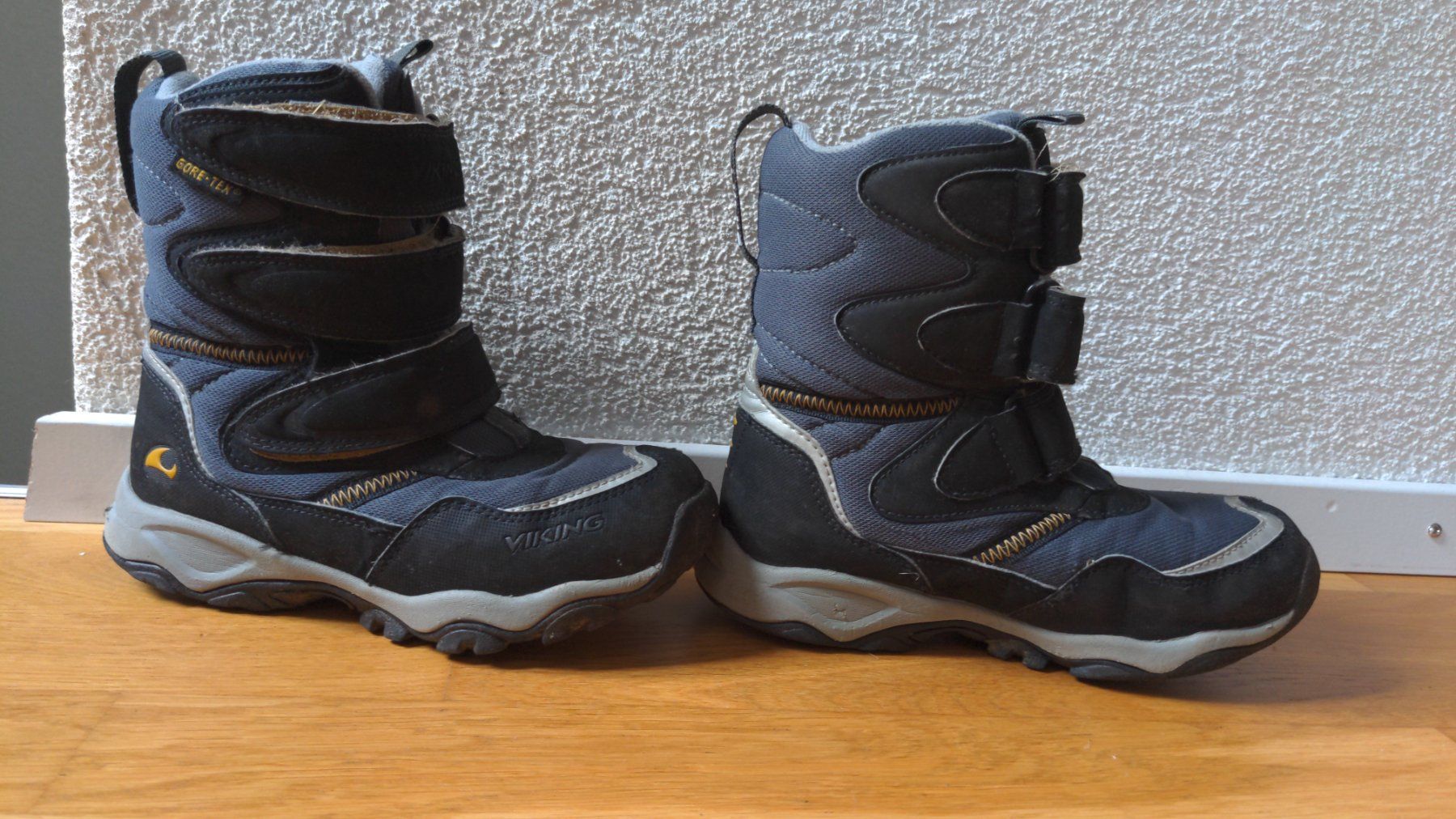 Viking Scarpe per ragazzi: Schneeschuhe Viking Gr.30 – Usato da Sutz venduto da Rawypp 1