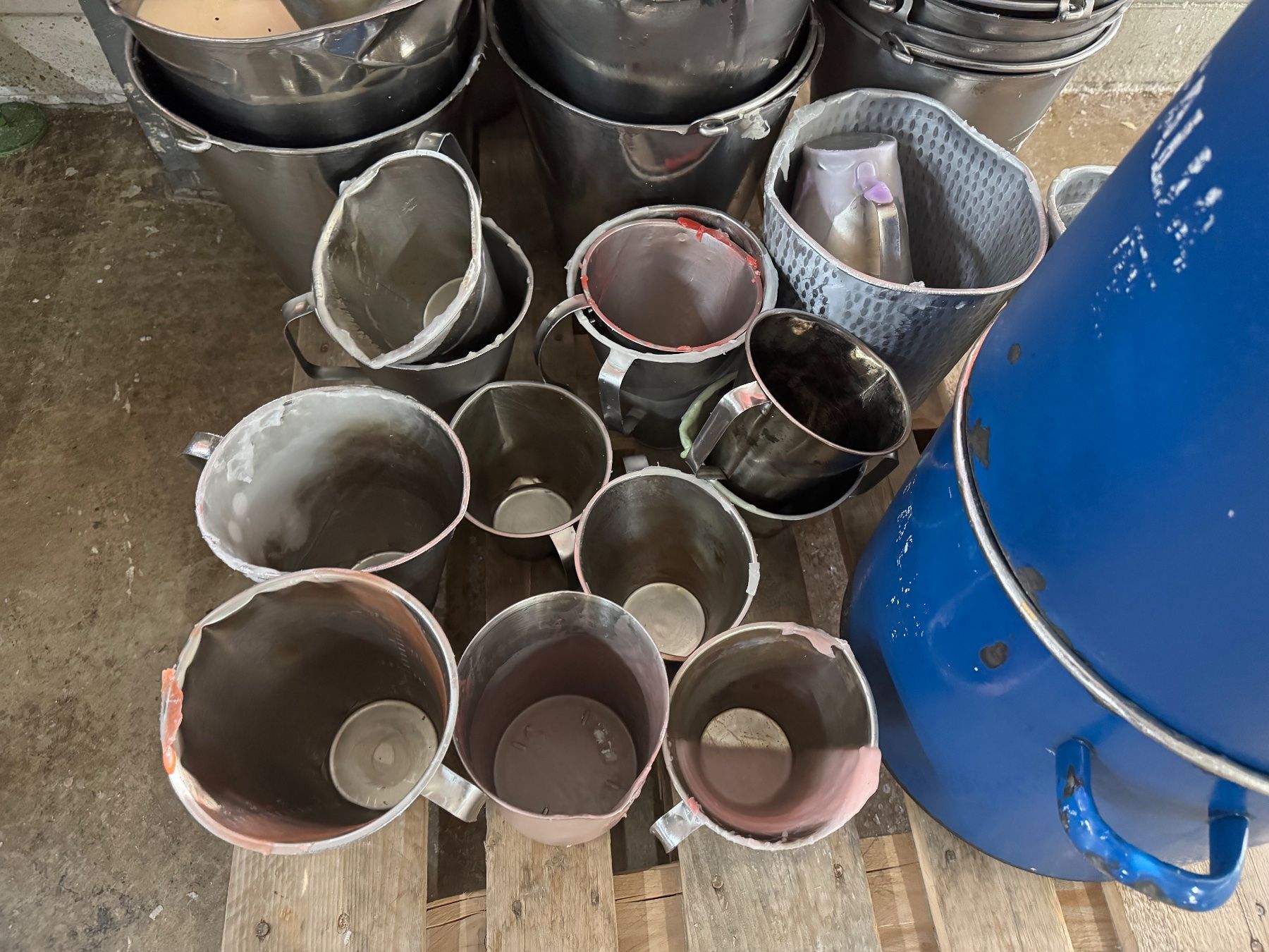 Tutte le macchine: 603 Posten Eimer aus Liquidation – Usato da Derendingen venduto da Meisterstuecke 2