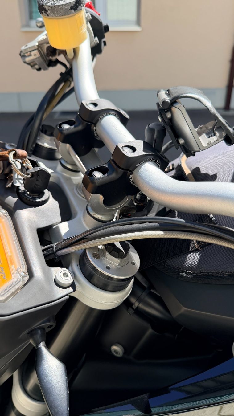 KTM Strada: KTM 990 Superduke – Usato da Muotathal venduto da H136 3