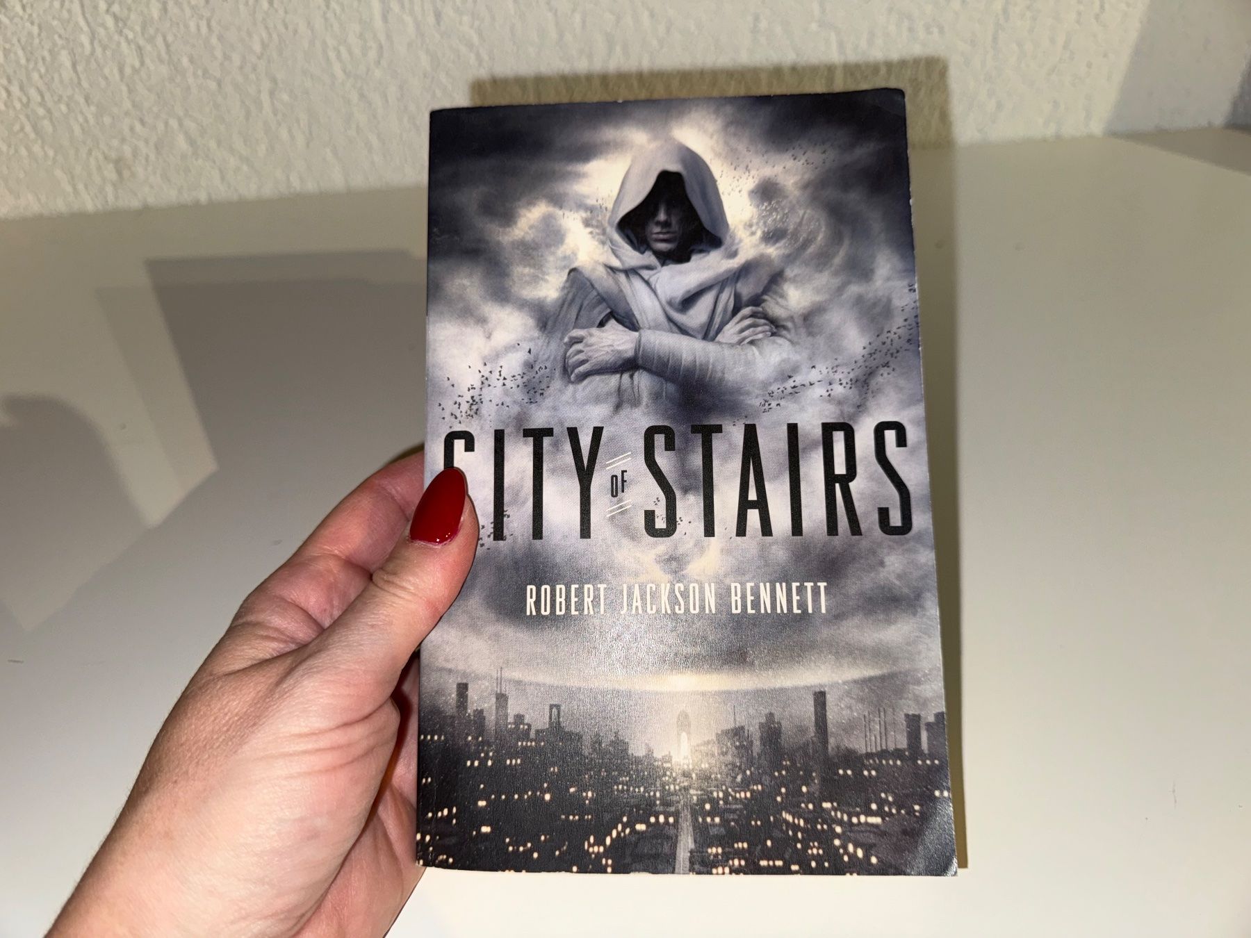 Libri: NOVEL: Robert Jackson Bennet, City Stairs – Usato da Grosswangen venduto da English_books