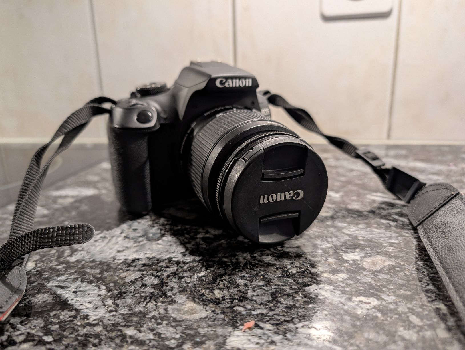 Canon Kamera: Canon EOS 2000D Spiegelreflexkamera - Top Zustand! – Gebraucht aus Mühleberg von Rambodisli94 3