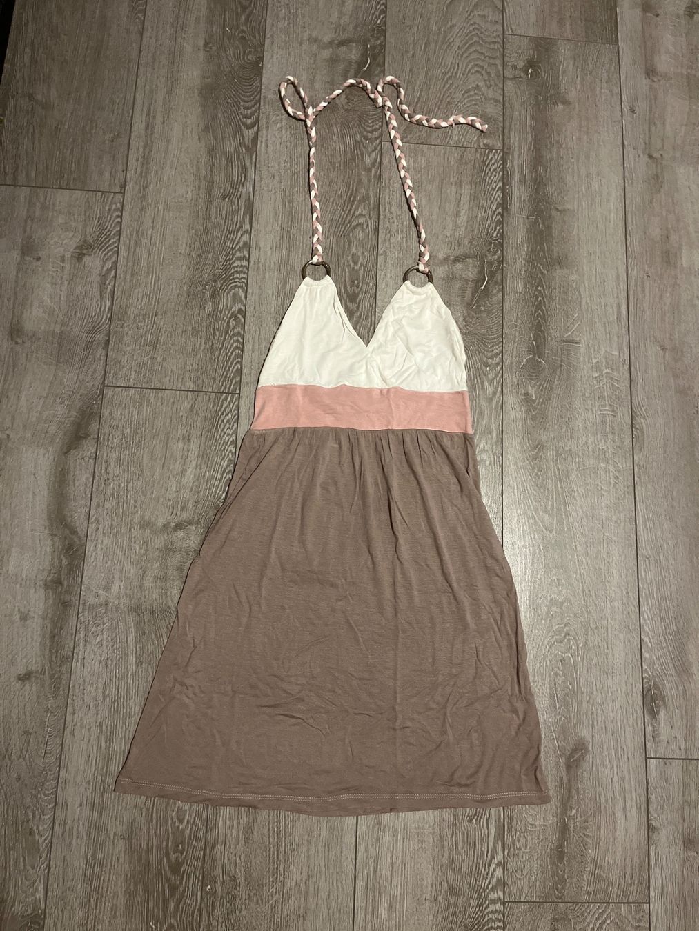 Kleider: Robe beach time – Gebraucht aus Le Locle von Ophelhugy