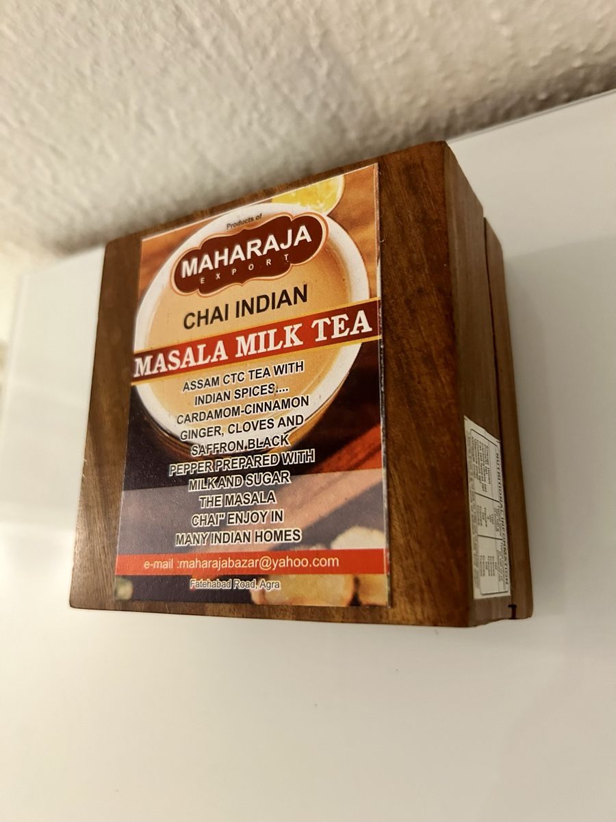 Portagioie: Kleine Holzbox aus Indien – Usato da Rorschach venduto da fla_62jm 2