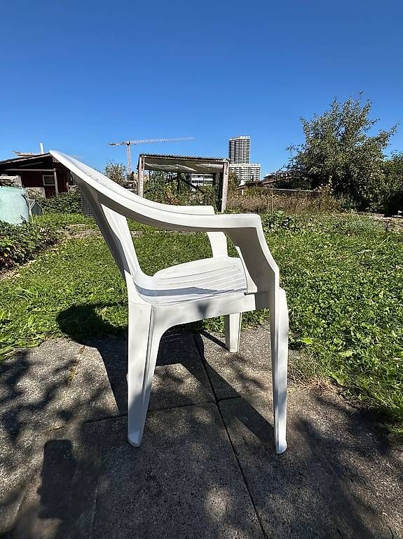 Chaises: Gartenstühle 9 Stk. – D'occasion à Luzern par Jeremija 3