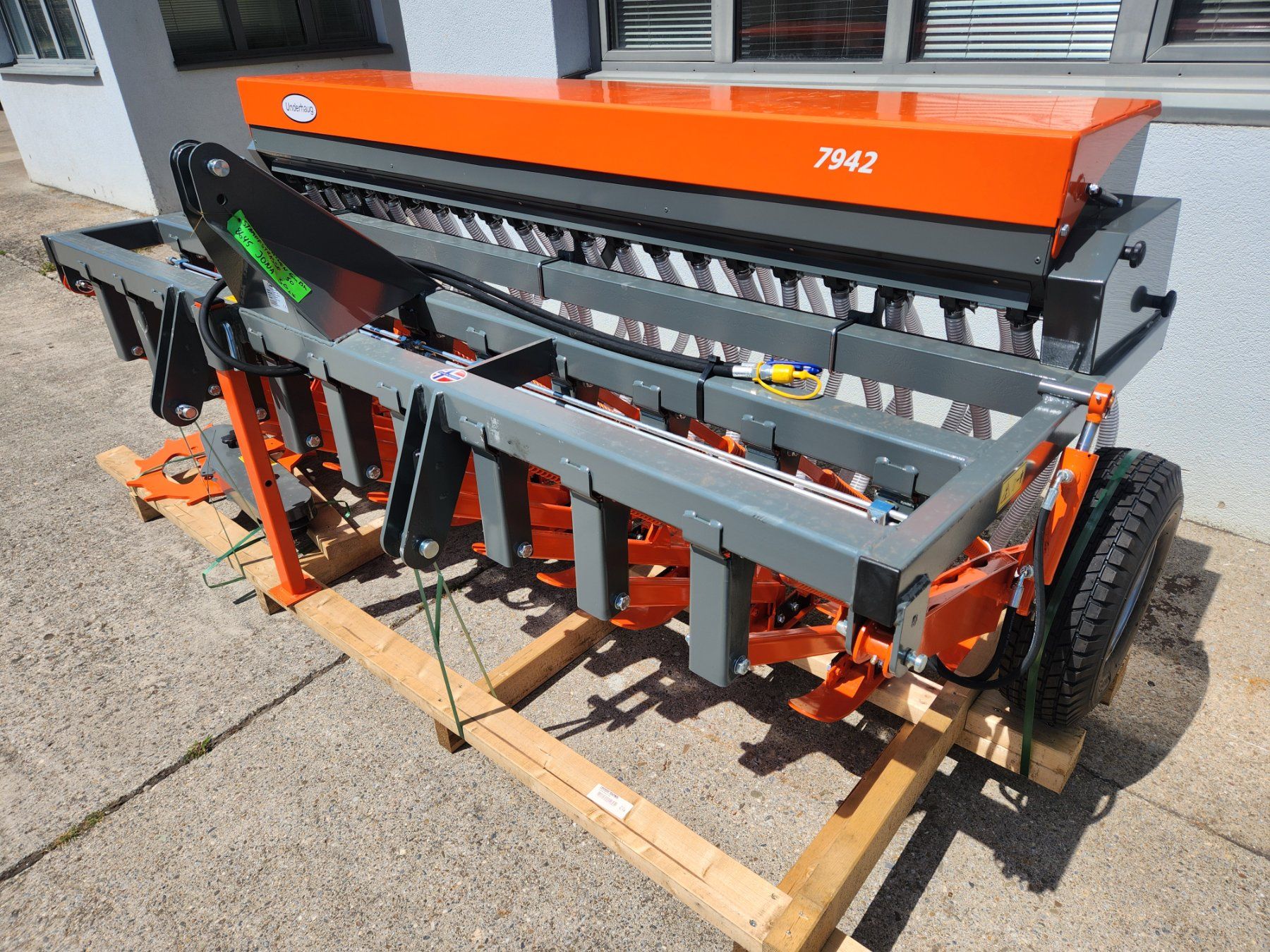 Tutte le macchine: Direktsämaschine / Drillsämaschine Underhaug 2.5m – Nuovo e nell'imballaggio originale da Jona venduto da LMB-Maschinen 1