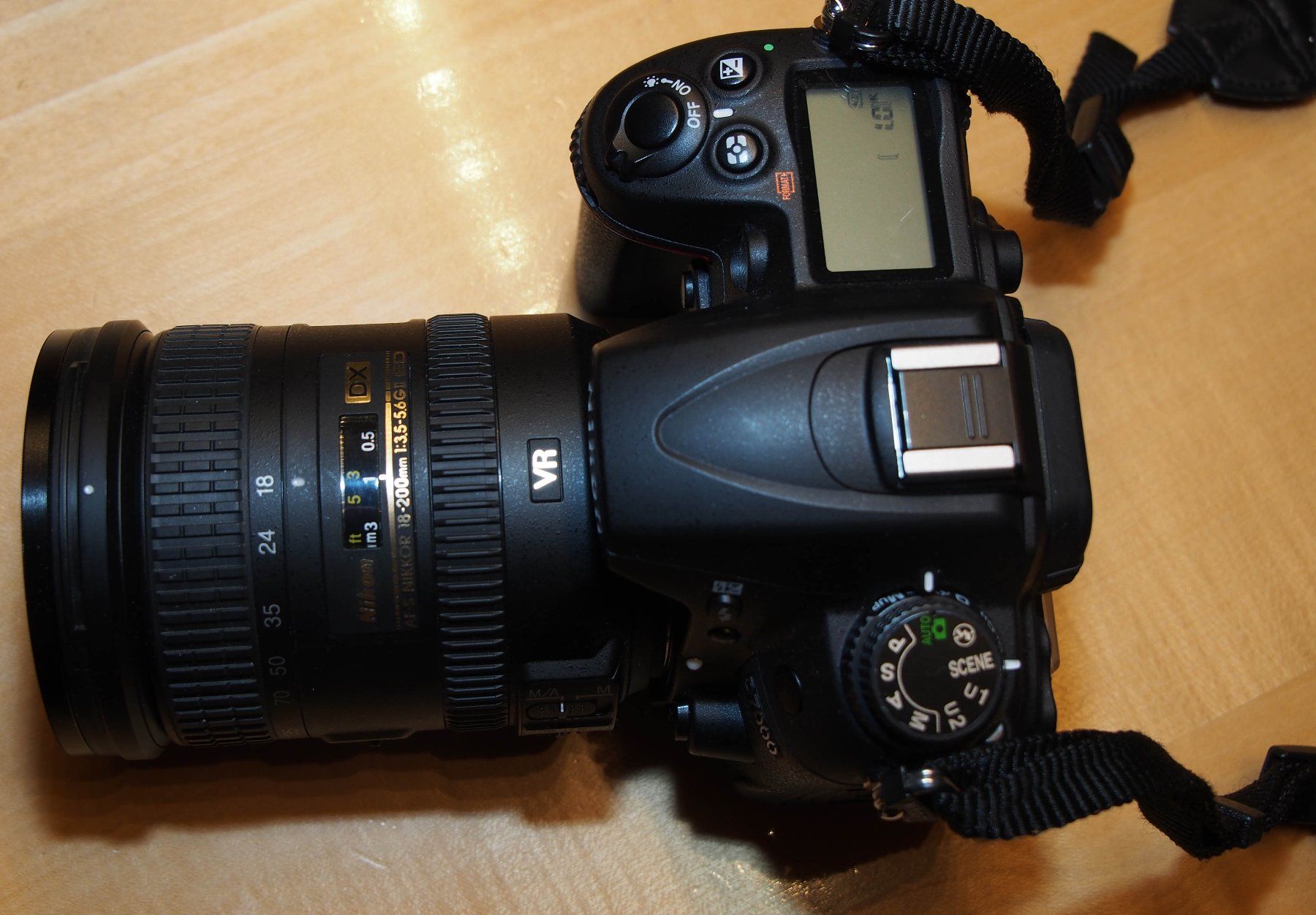 Nikon Fotocamera: Nikon D7000 Digtal-Spiegelreflexkamera inkl. Tasche – Usato da Russikon venduto da Ziorudolfo 3