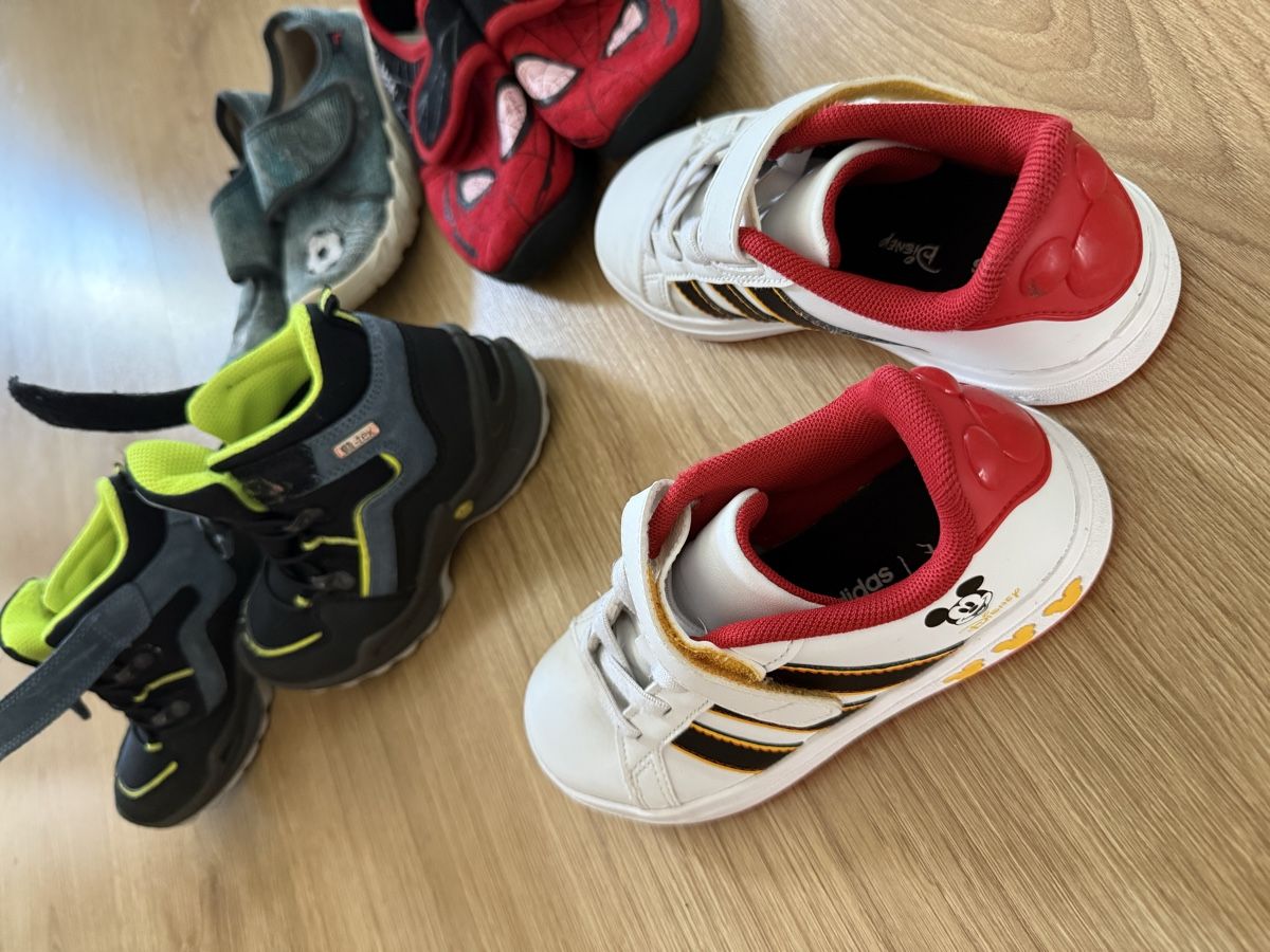 Schuhe für Jungen: Schuhpaket Grösse 29 – Gebraucht aus Dietikon von lurdesdias 1