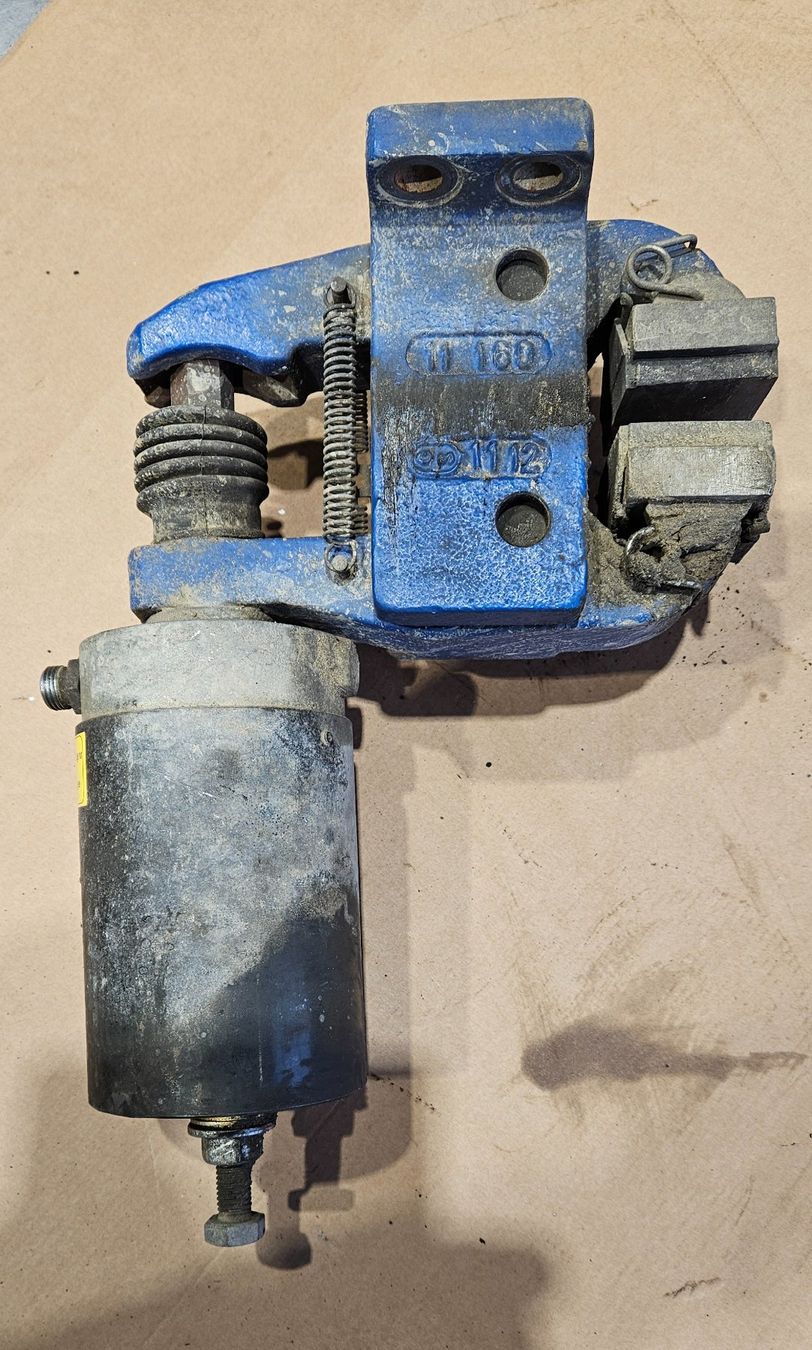 Altro per industria metallurgica: Hydraulik Federspeicher Bremse – Usato da Flühli LU venduto da CH6173 5