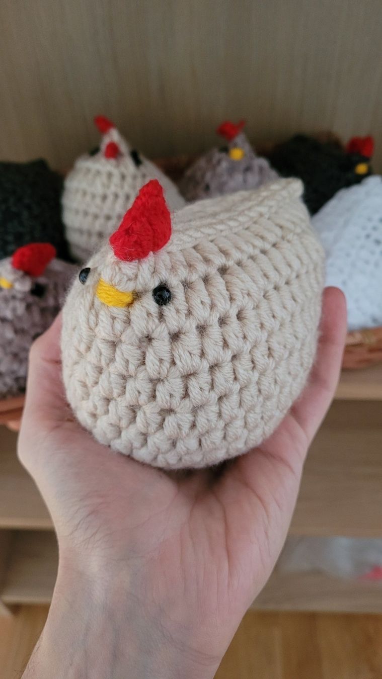 Tutte le decorazioni: Handgemachte Crochet Hühnchen – Nuovo (secondo la descrizione) da Zürich venduto da The_Plant_Wizard