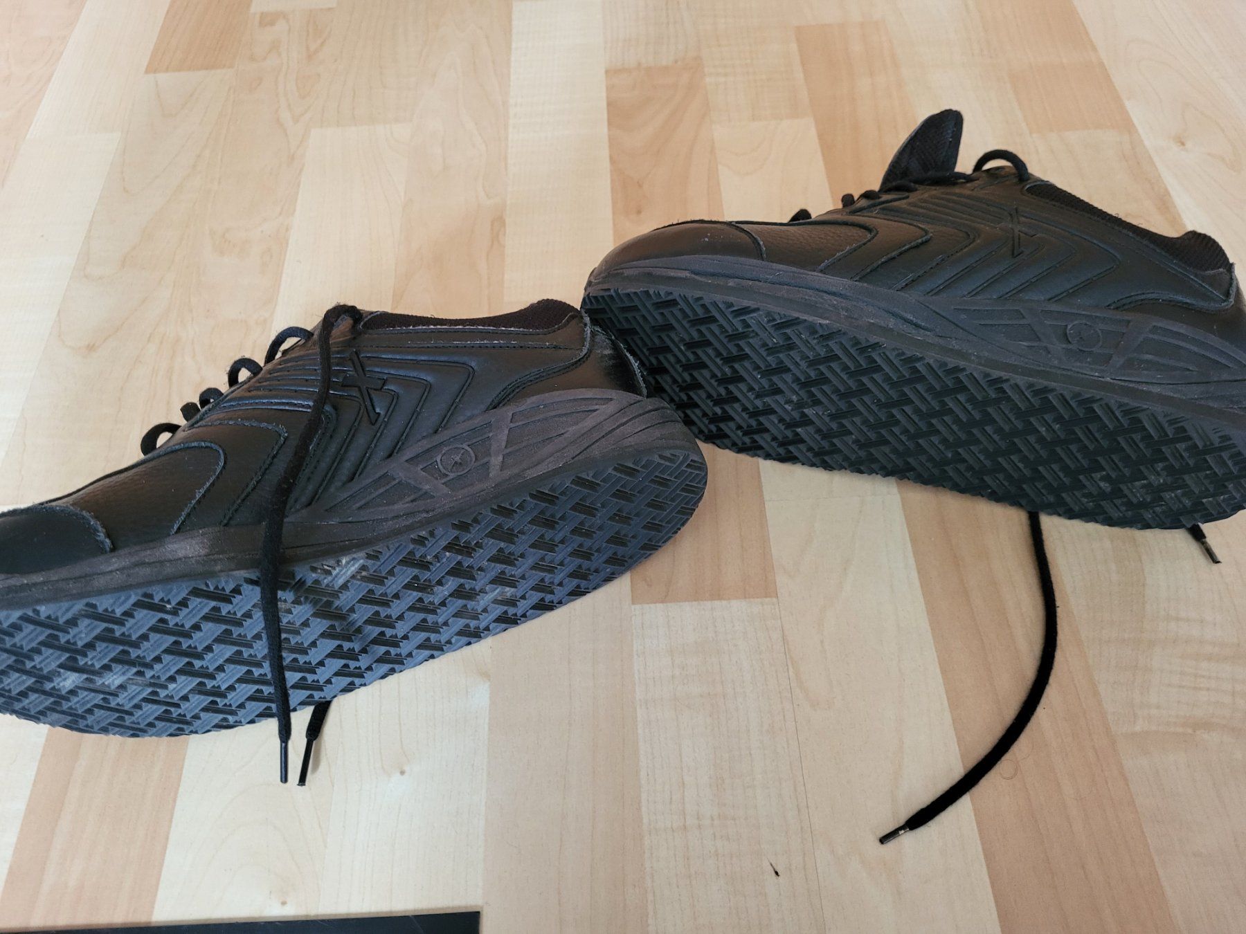 Attrezzature mediche: Therapieschuhe – Usato da Bolligen venduto da Jsamsung 4