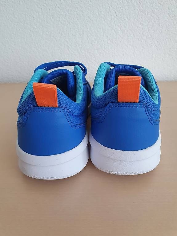 Scarpe per ragazzi: Adidas Schuhe Gr. 38 NEU – Nuovo e nell'imballaggio originale da St. Gallen venduto da misterio 2