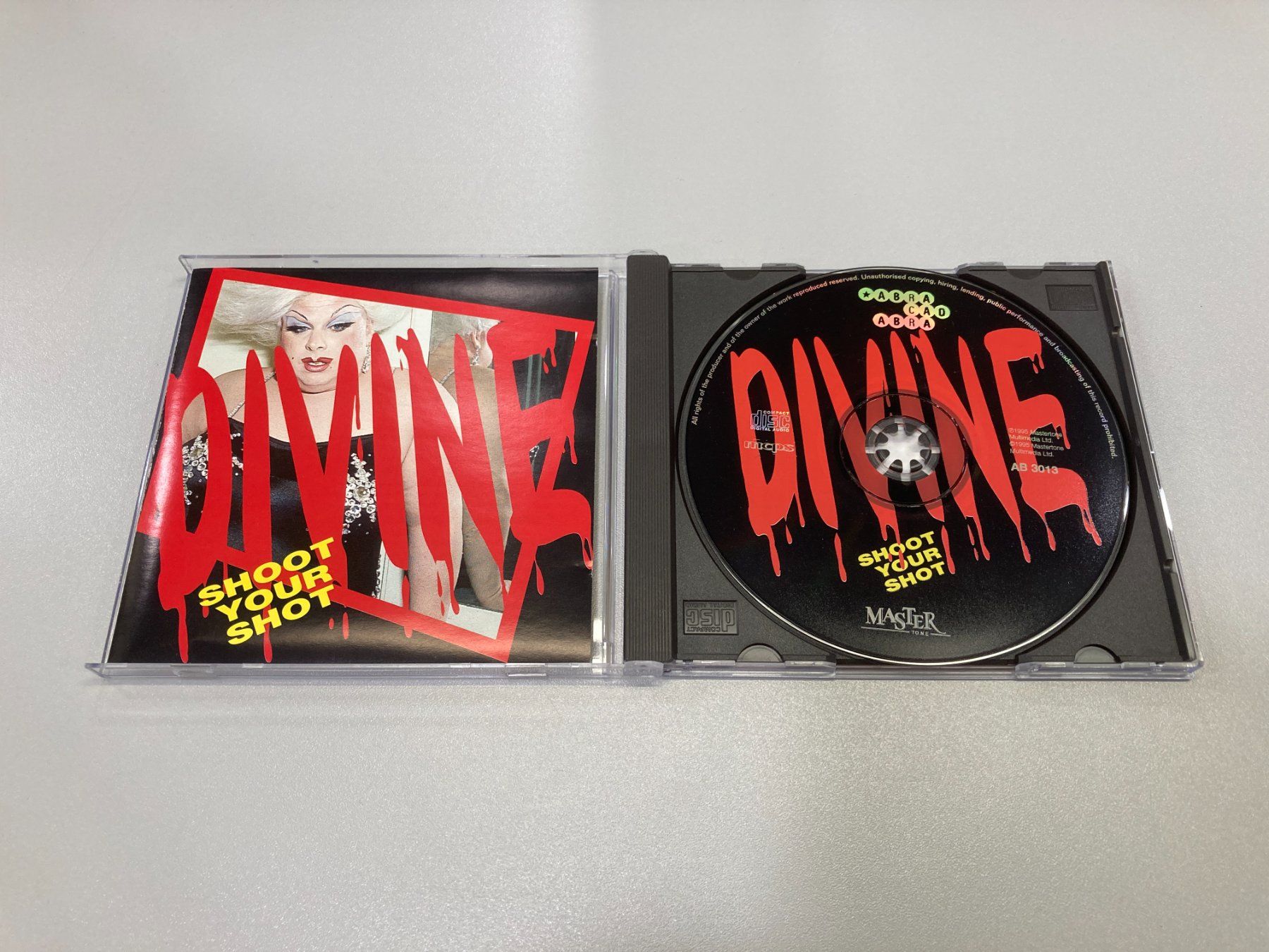 CD: DIVINE Shoot your shot CD – Usato da Wiedlisbach venduto da Andrisa