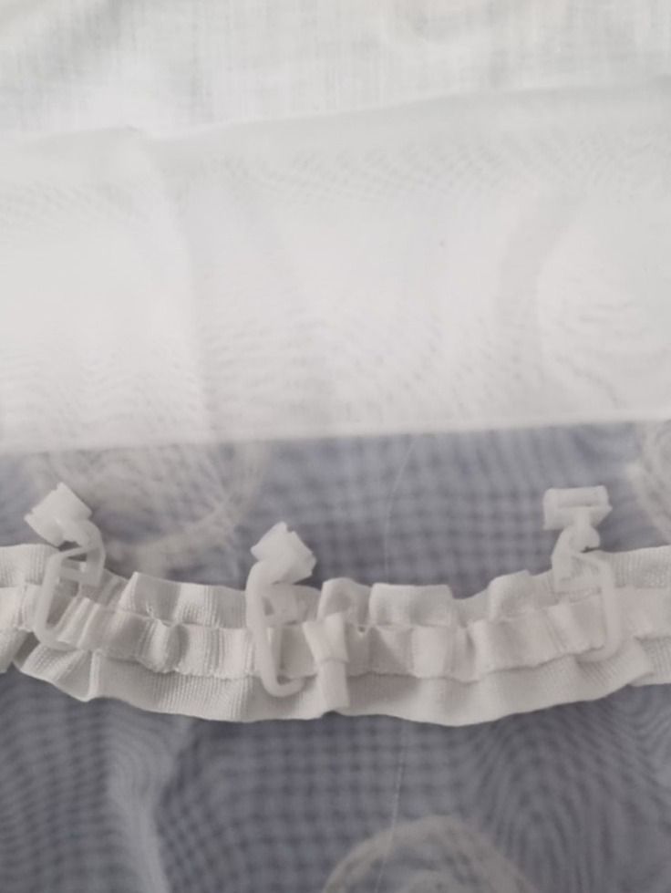 Tende: Vorhang weiss  300 cm breit 240 cm lang – Nuovo e nell'imballaggio originale da geroldswil venduto da Gumball1 3