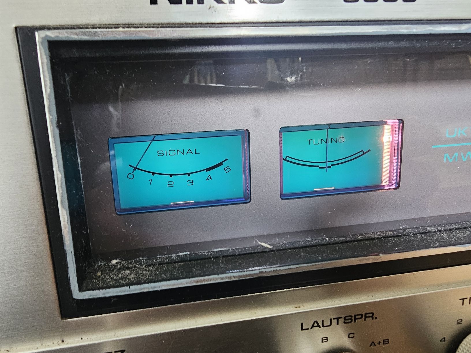 Receiver: Nikko 8085 Receiver silber Stereo UKW MW gebraucht – Gebraucht aus Aeugstertal von Levo84 2