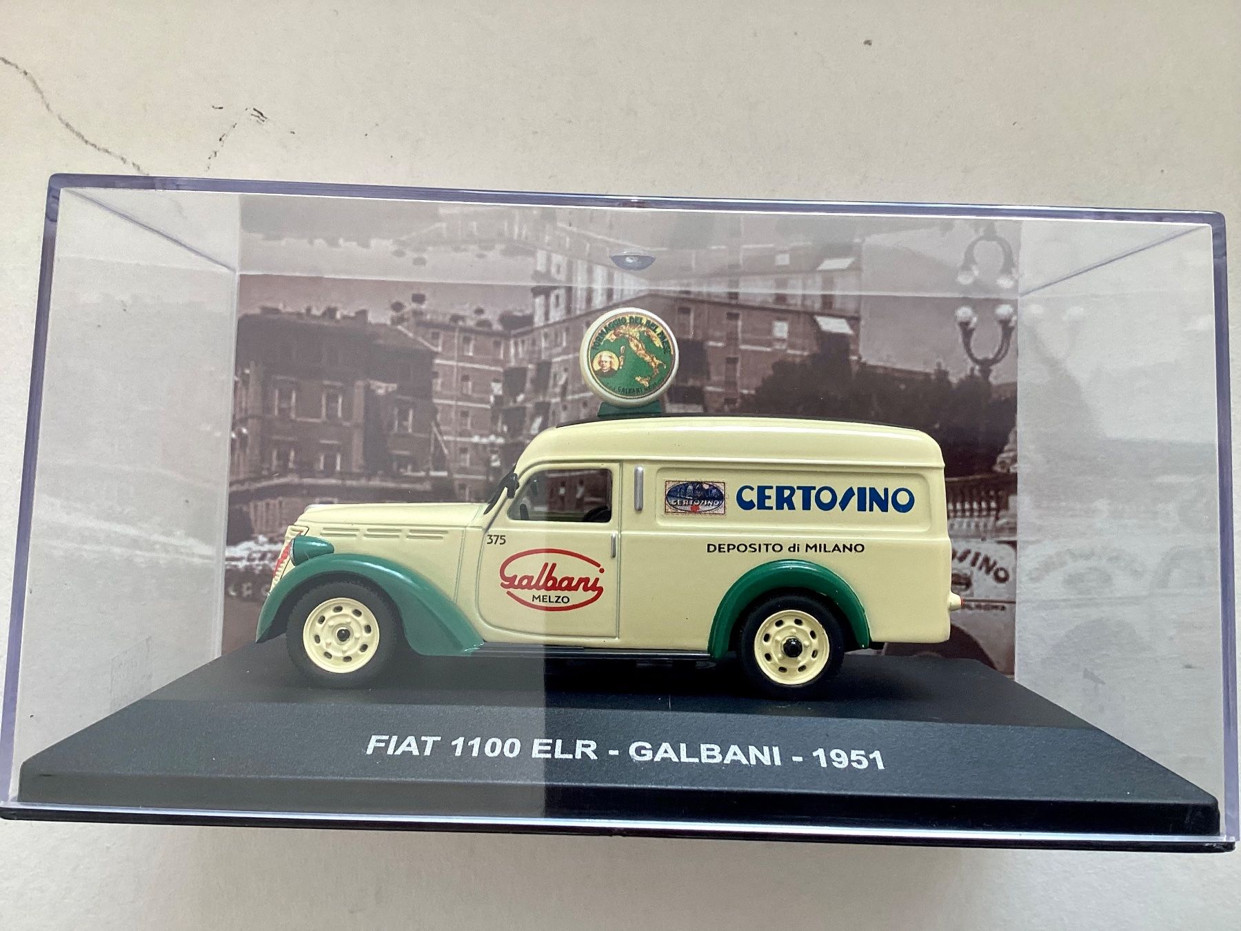Fiat Voitures modèles: FIAT 1100 ELR - Galbani - 1951 – Neuf avec emballage d'origine à Vacallo par G1965