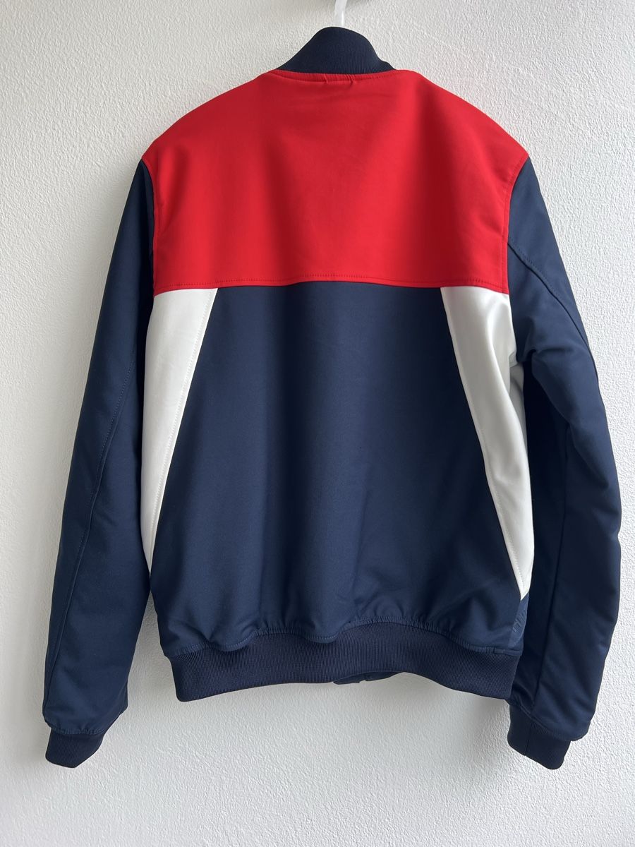 Tommy Hilfiger Jacken: Tommy Hilfiger Denim Jacke Grösse S NEU – Neu (gemäss Beschreibung) aus Altendorf von Moto1 1
