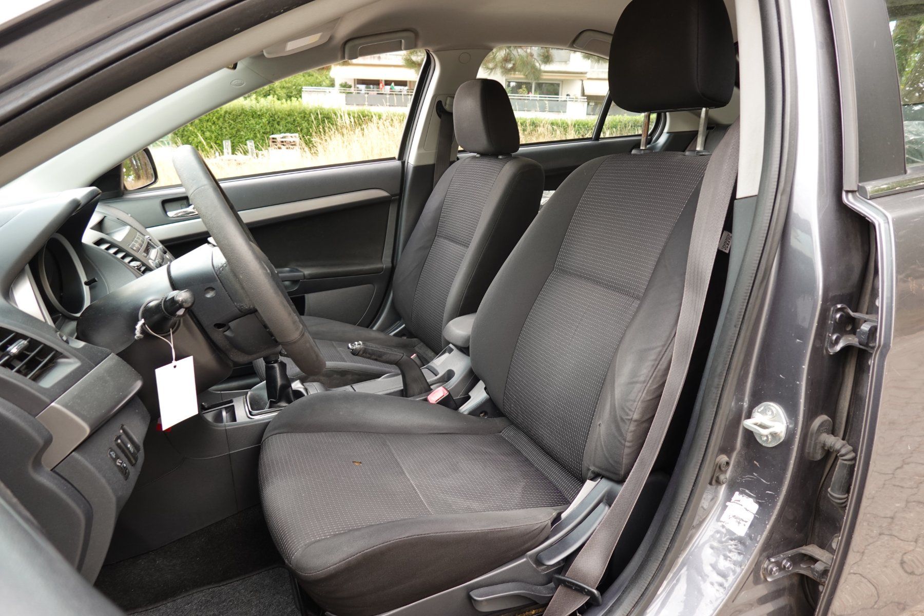 Mitsubishi Autos: Mitsubishi Lancer Sportback 1.8 – D'occasion à Denges par titi613 7