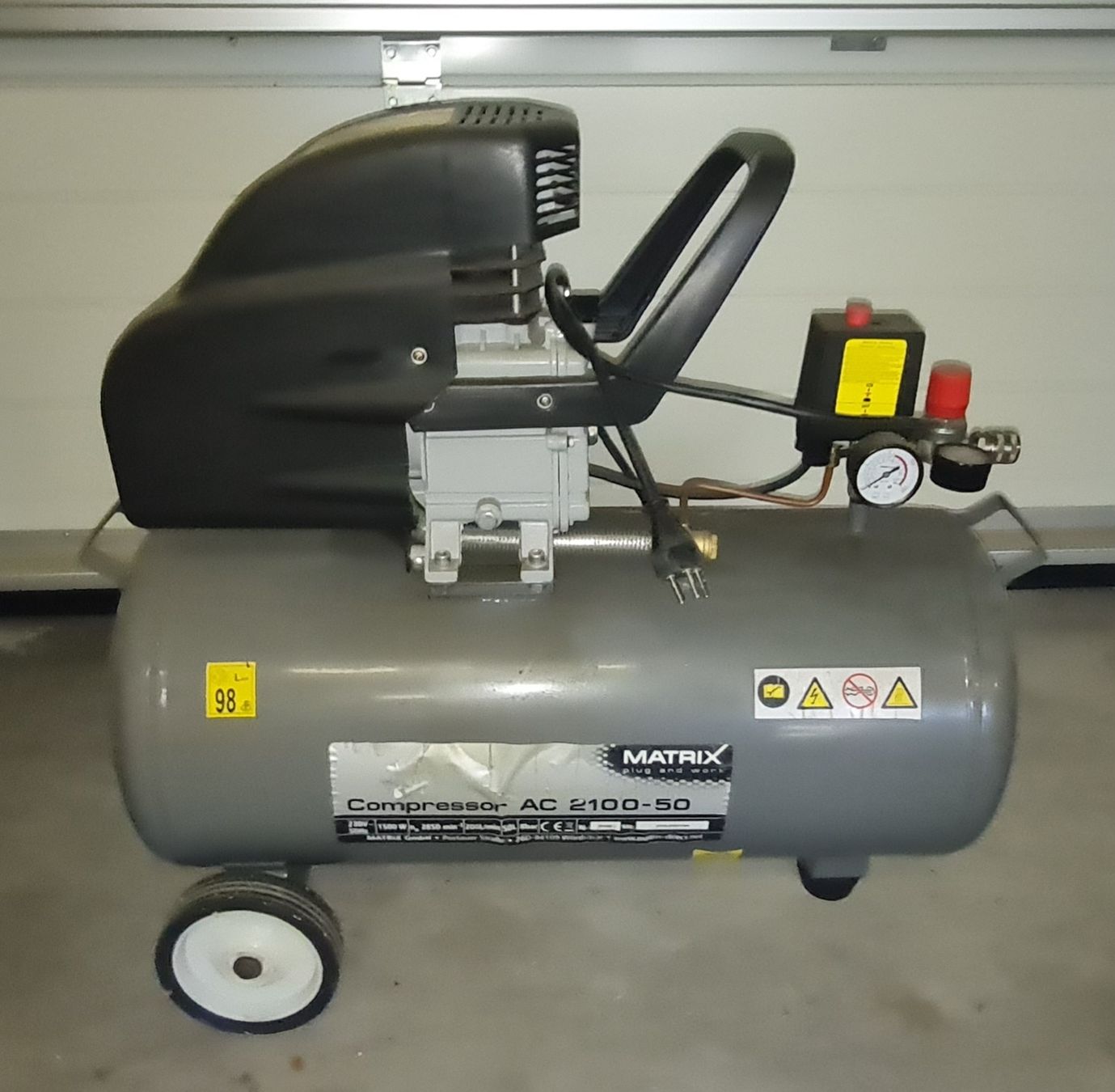 Compressori: Matrix Kompressor AC 2100-50 50 Liter – Usato da Wohlen AG venduto da GTH2014