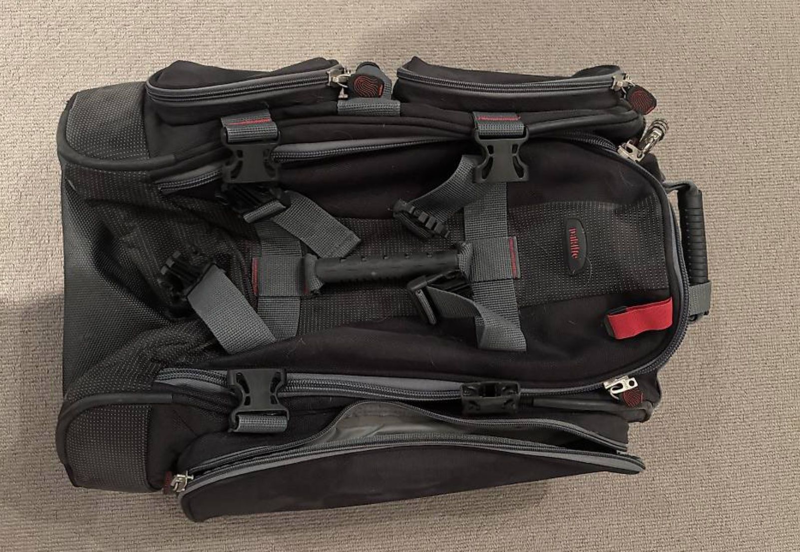 Reisekoffer: Sac voyage avec roulettes – Gebraucht aus La Croix (Lutry) von patricia150392 1