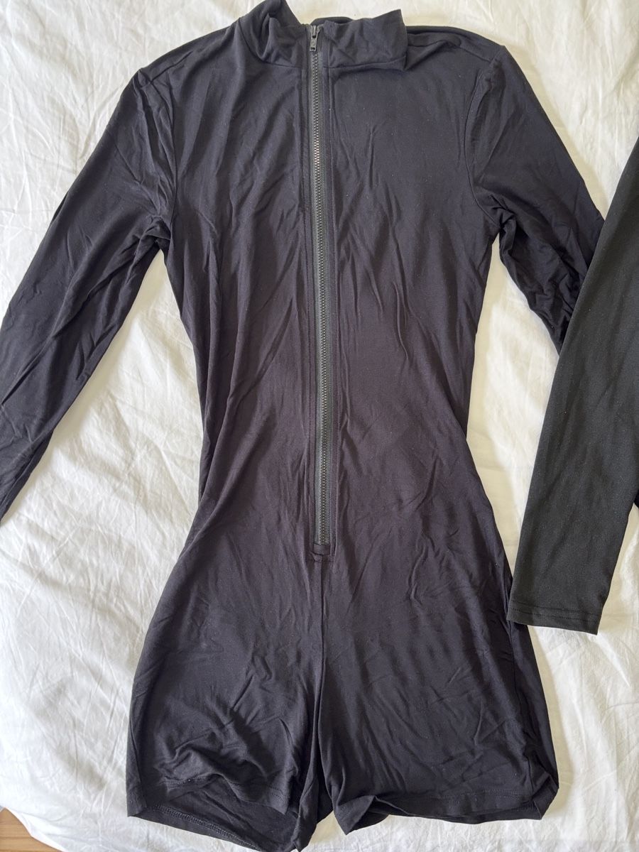 Shein Lots de vêtements: due tutine taglia S – D'occasion à Claro par annakhanh 1
