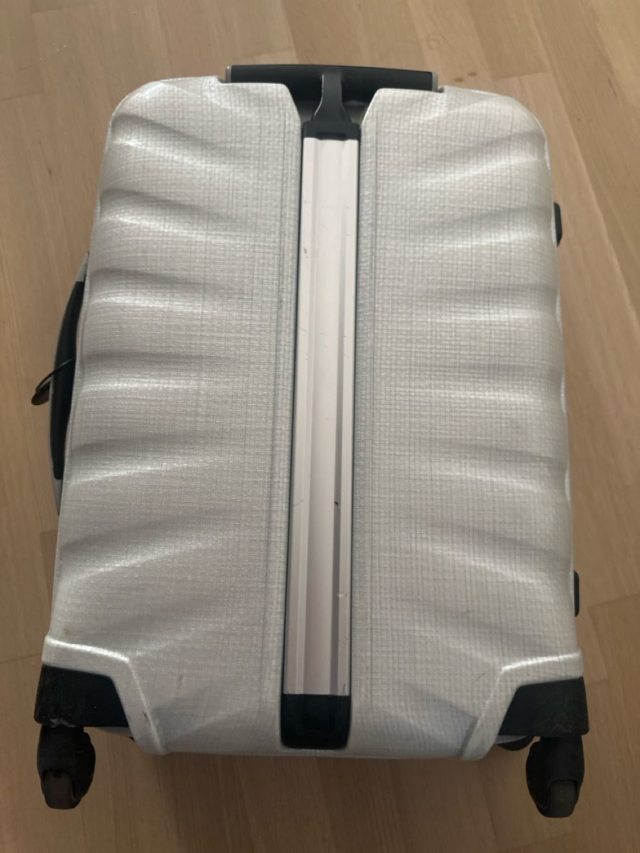 Samsonite Valigie: Samsonite Koffer silber, gebraucht 55cm – Usato da Dübendorf venduto da Bella1177 2