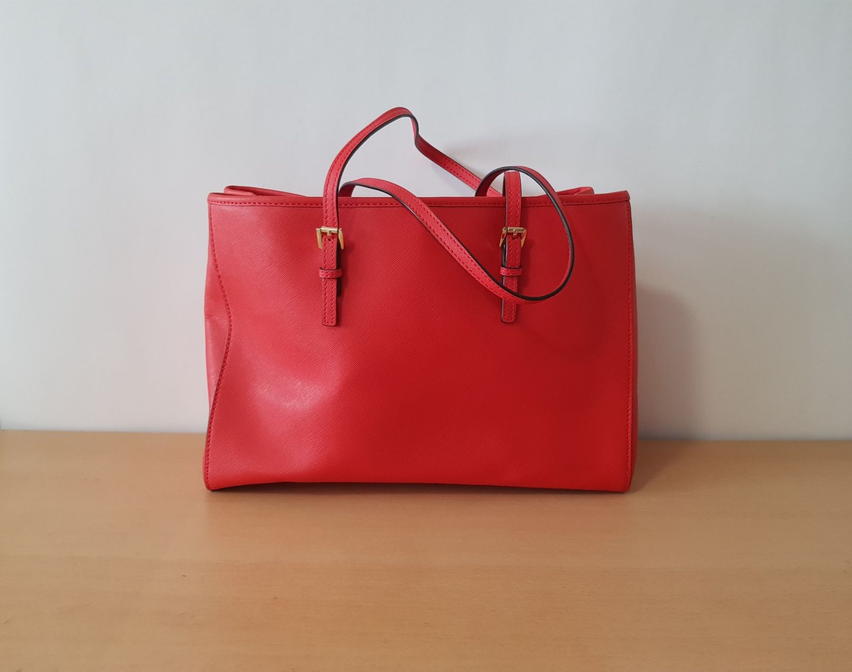 Michael Kors Borse da donna: Original Michael Kors Leder-Handtasche – Usato da Basel venduto da Birs868 4