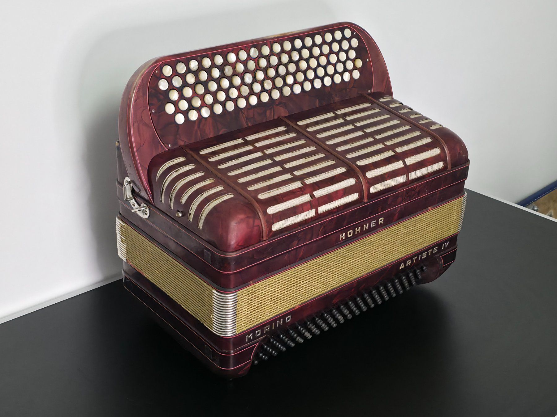 HOHNER MORINO ARTISTE IV (1950) Rarität mit Zertifikat (Gebraucht) in ...