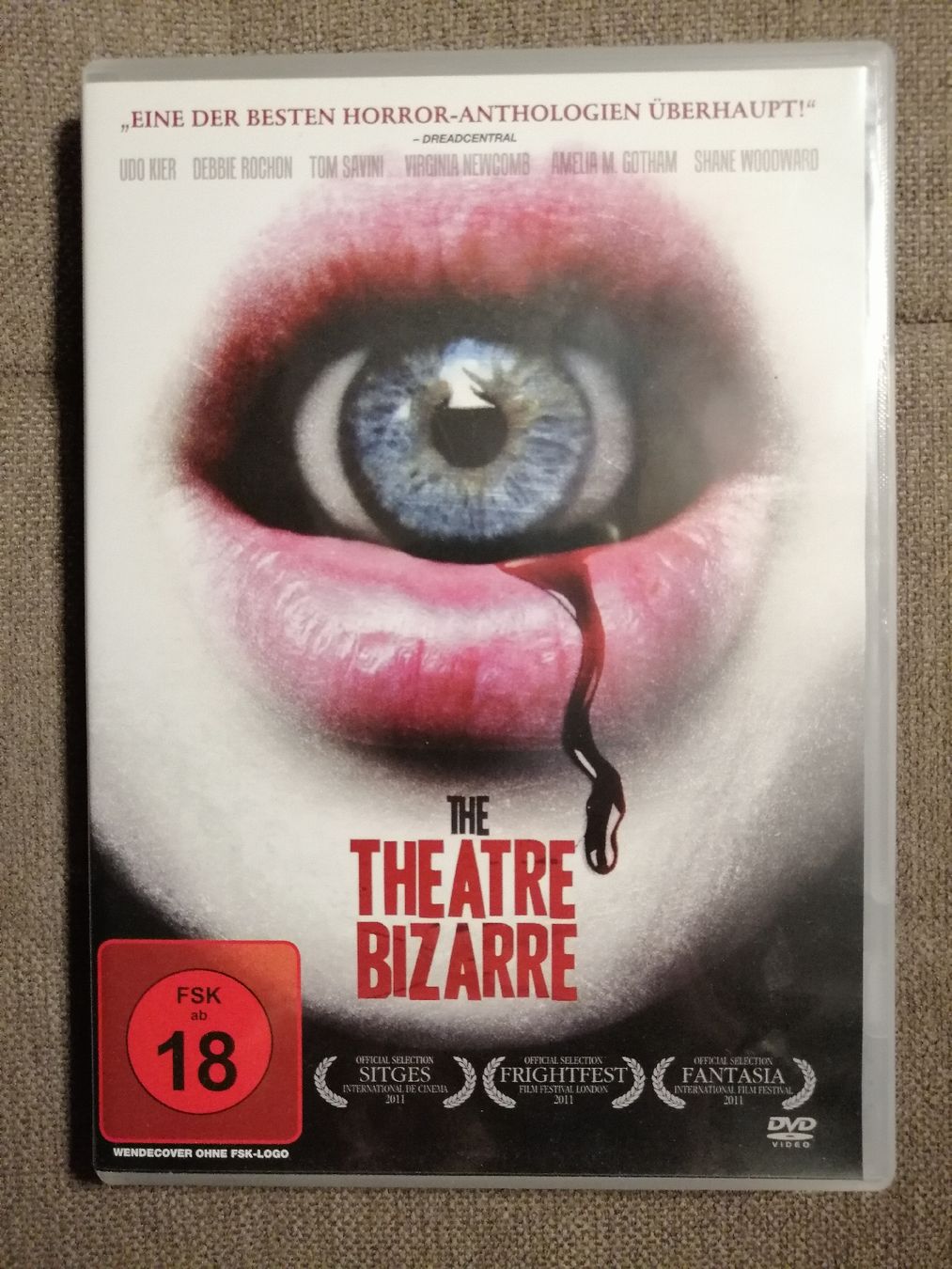 Tutti i DVDs: DVD THE THEATRE BIZARRE – Usato da Schötz venduto da pemali