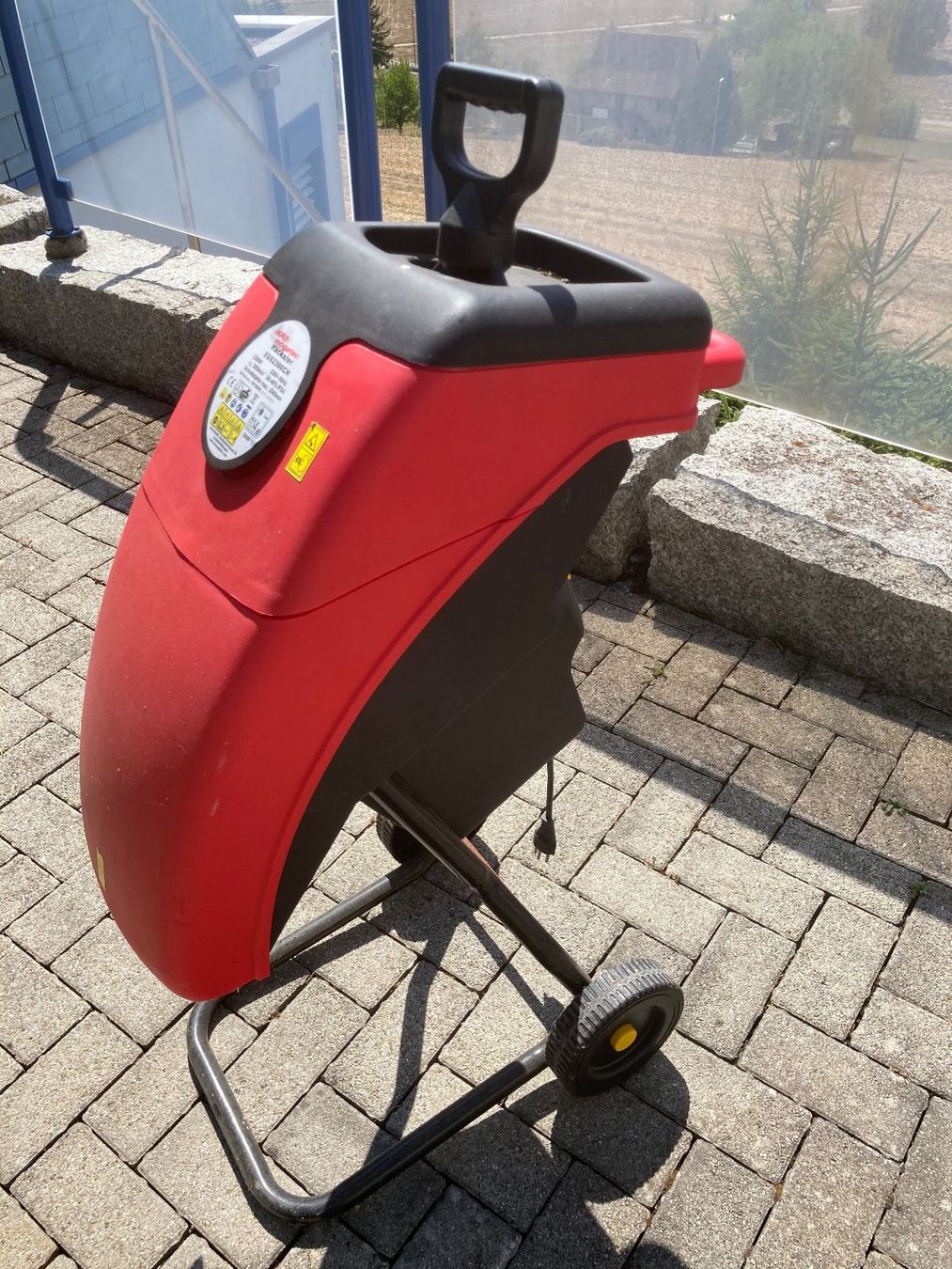 Déchiqueteuse: Elektro-Gartenhäckler – D'occasion à Mönthal par bossma 2