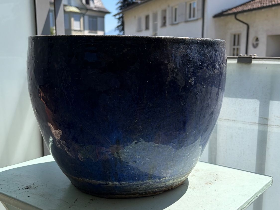 Blumentöpfe: Blumentopf blau glasiert, gross – Gebraucht aus Luzern von Lampion 5