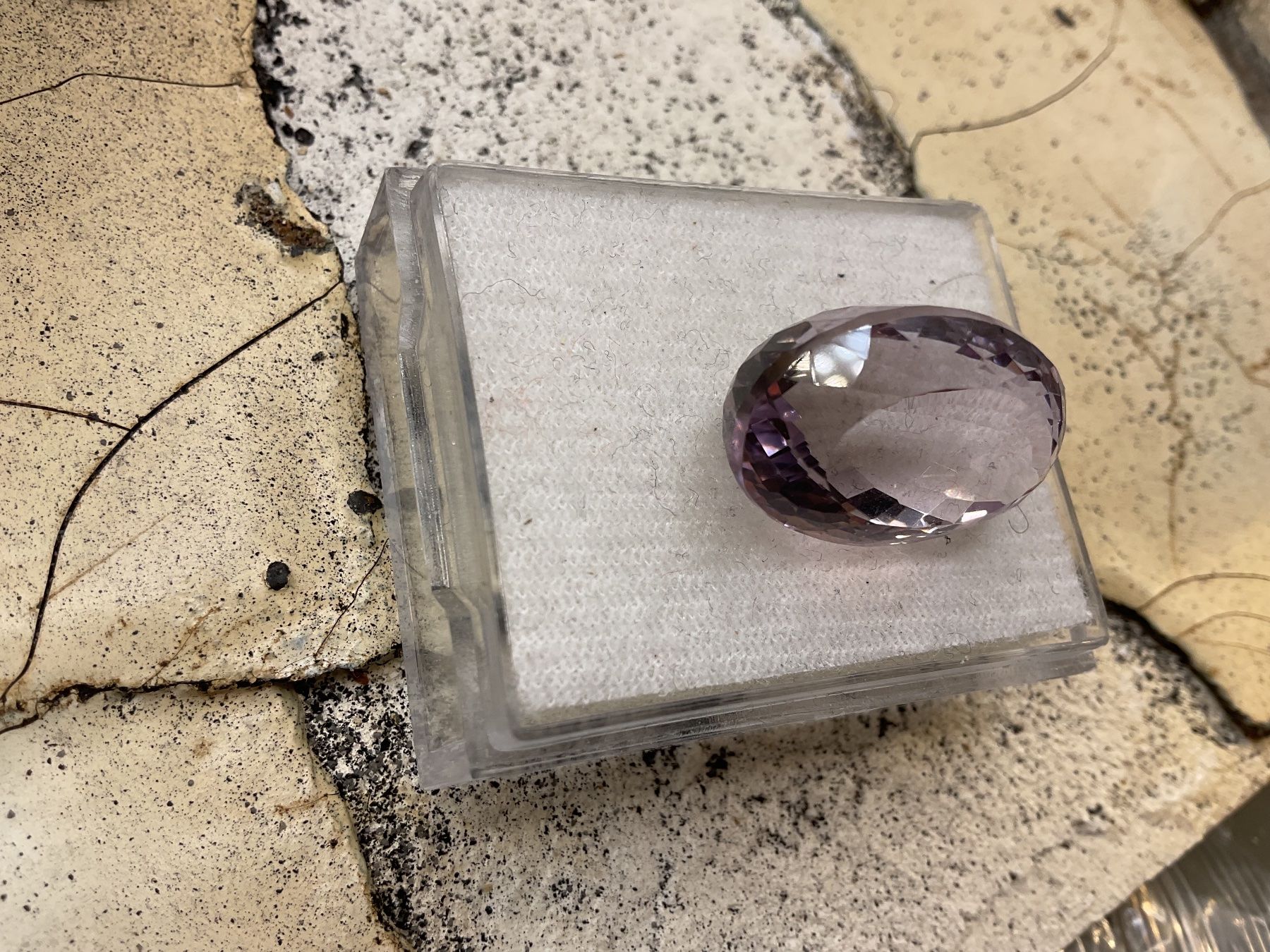 Pietre preziose: Natürlicher Amethyst24x16x13mm – Nuovo (secondo la descrizione) da luzern venduto da Alpendorf1 2