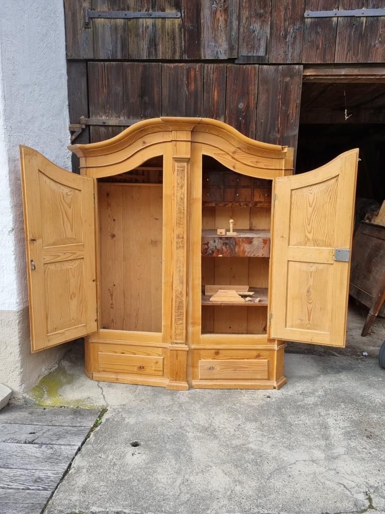 Armadi: Antiker Schrank – Usato da Rieden SG venduto da kadogaru56 1
