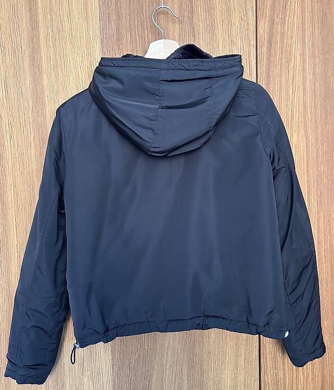 Only Giacche: schwarze Jacke (drehbar) – Usato da Gais venduto da T_iziana 1