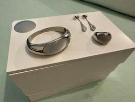 Bijoux Calvin Klein - BO, bracelet et bague
