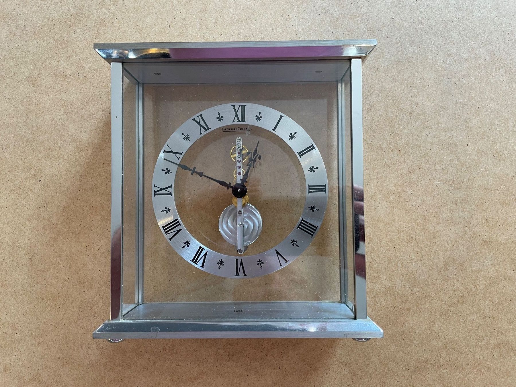 Jaeger-Lecoultre Stand- & Wanduhren: Jager LeCoultre Tischuhr Stabwerk – Gebraucht aus Nendaz von martig01 3