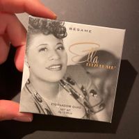 wie NEU/RAR: Besame Cosmetics Ella Fitzgerald Eyeshadow