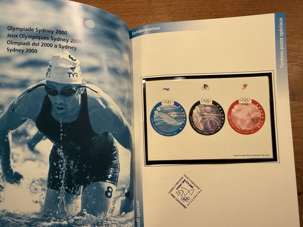 Tous les timbres: Jahrbuch 2000, komplett  – D'occasion à Altdorf UR par Sanna08 6