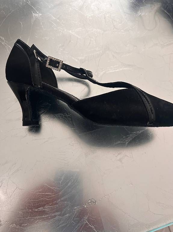 Scarpe da donna: Damen-Tanzschuhe – Usato da MINUSIO venduto da Harley55 2