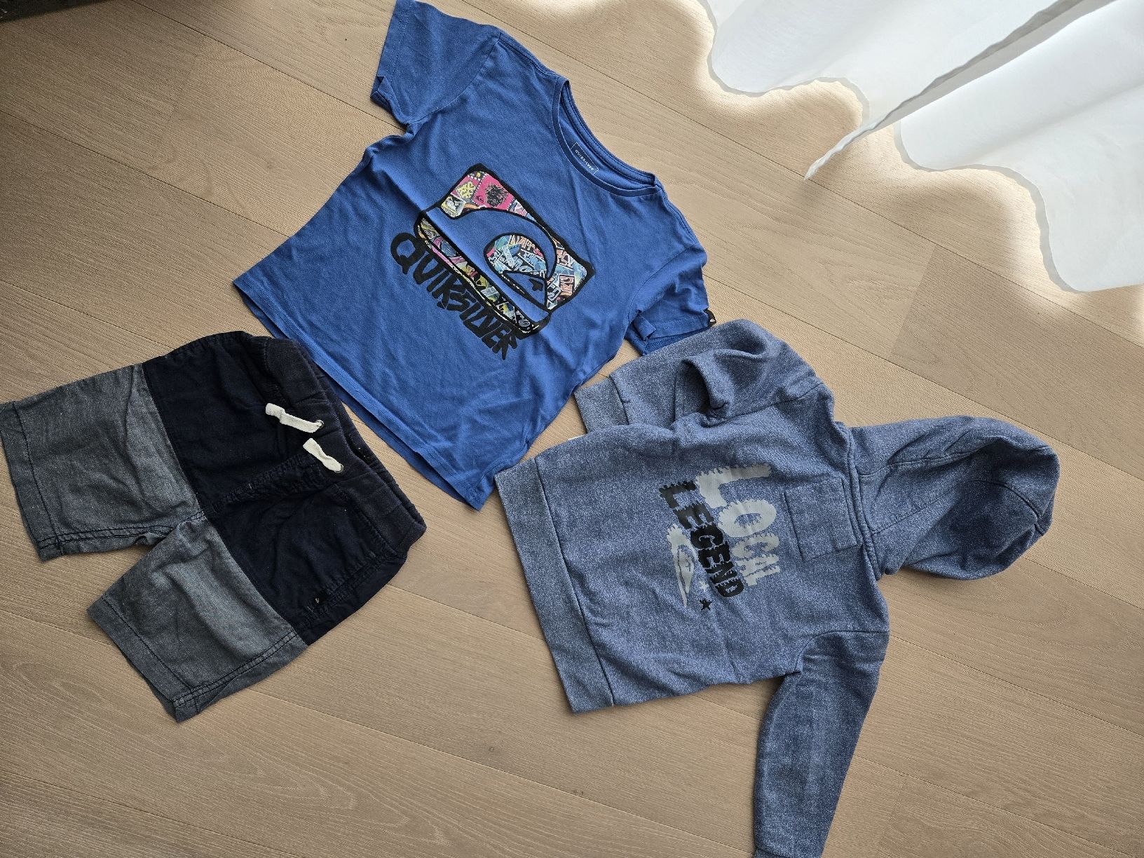 Quiksilver Lotti & Set di vestiti: Quiksilver-Set Kinder, 10-Teilig, Gr.4-6 – Usato da Münsingen venduto da Nik010 2