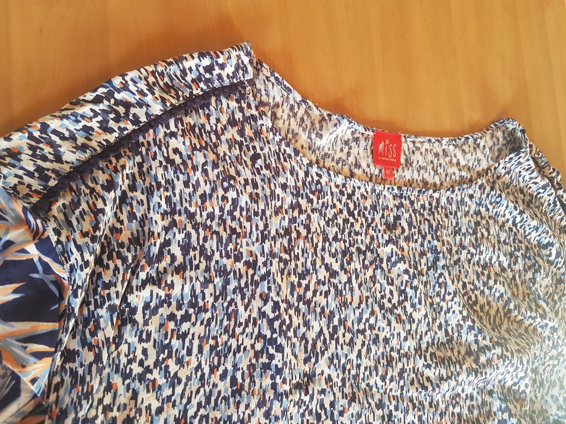 Tuniche: Tunique taille 42 marque Miss Captain – Usato da Villiers venduto da san_jn5w 1